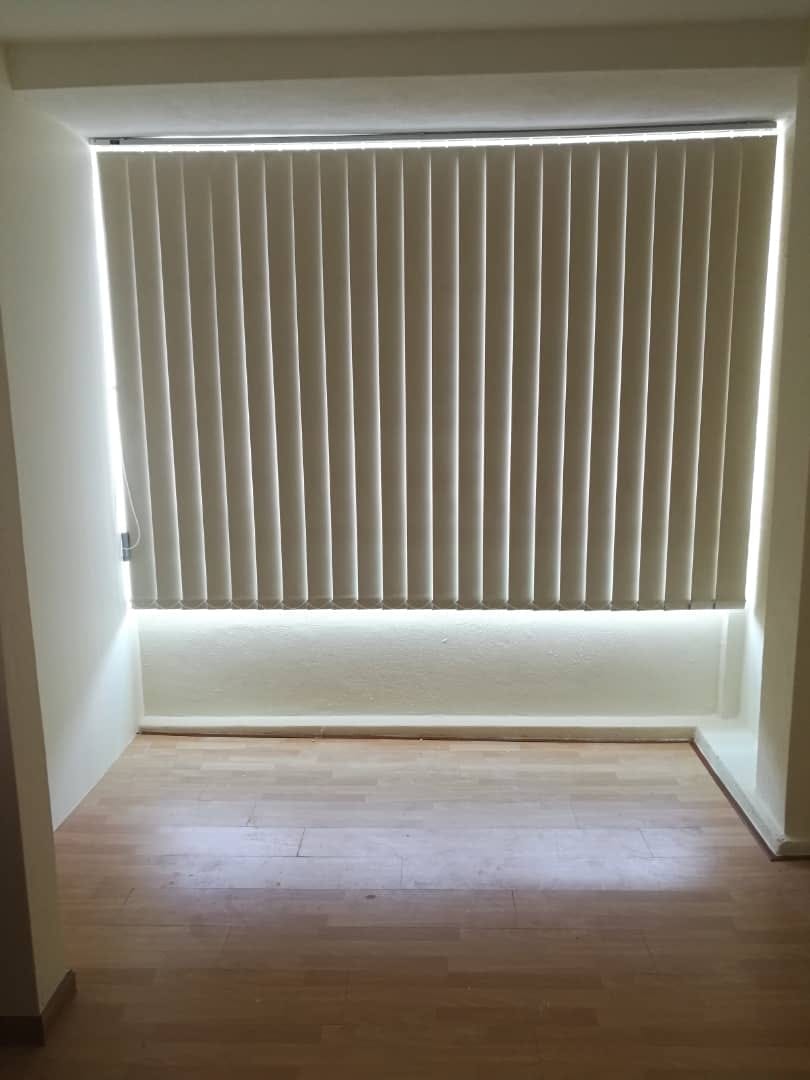 VERTICAL BLINDS